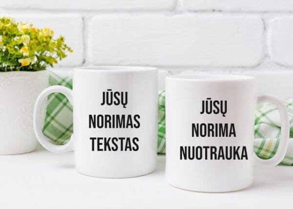 Puodelis su norimu tekstu ar nuotrauka