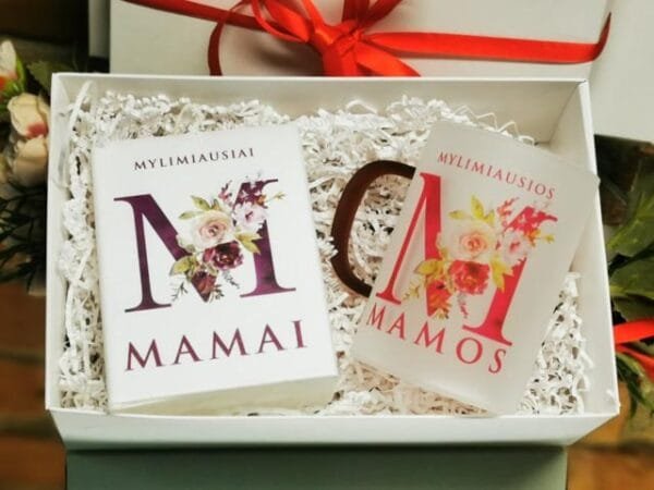 Rinkinukas žvakė ir matinis stiklinis puodelis "Mamai"