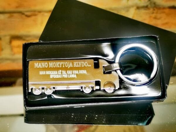 Raktų pakabukas "Mokytoja klydo "
