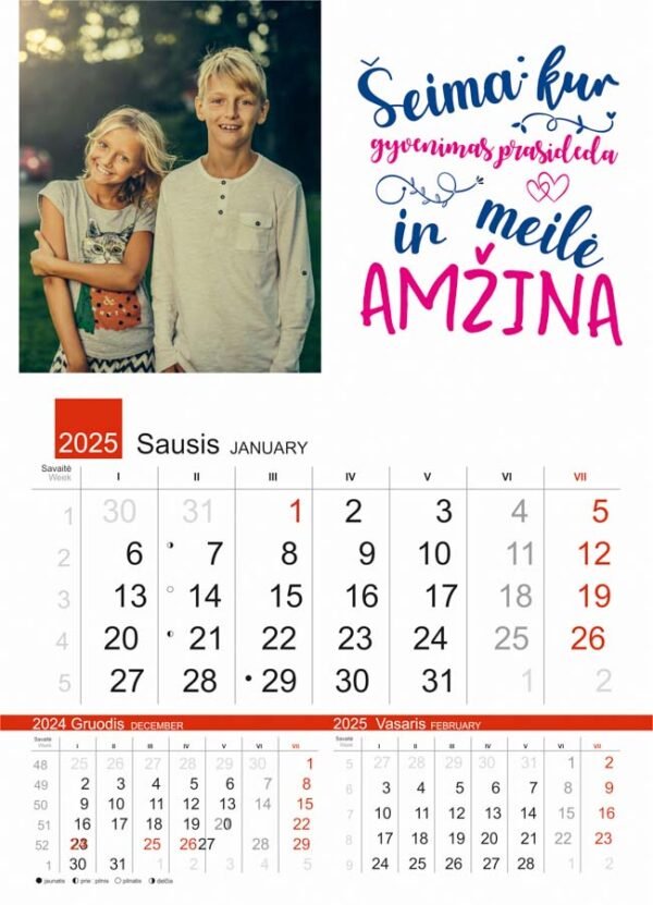2025 m. Sieninis kalendorius šeima su savo norima foto